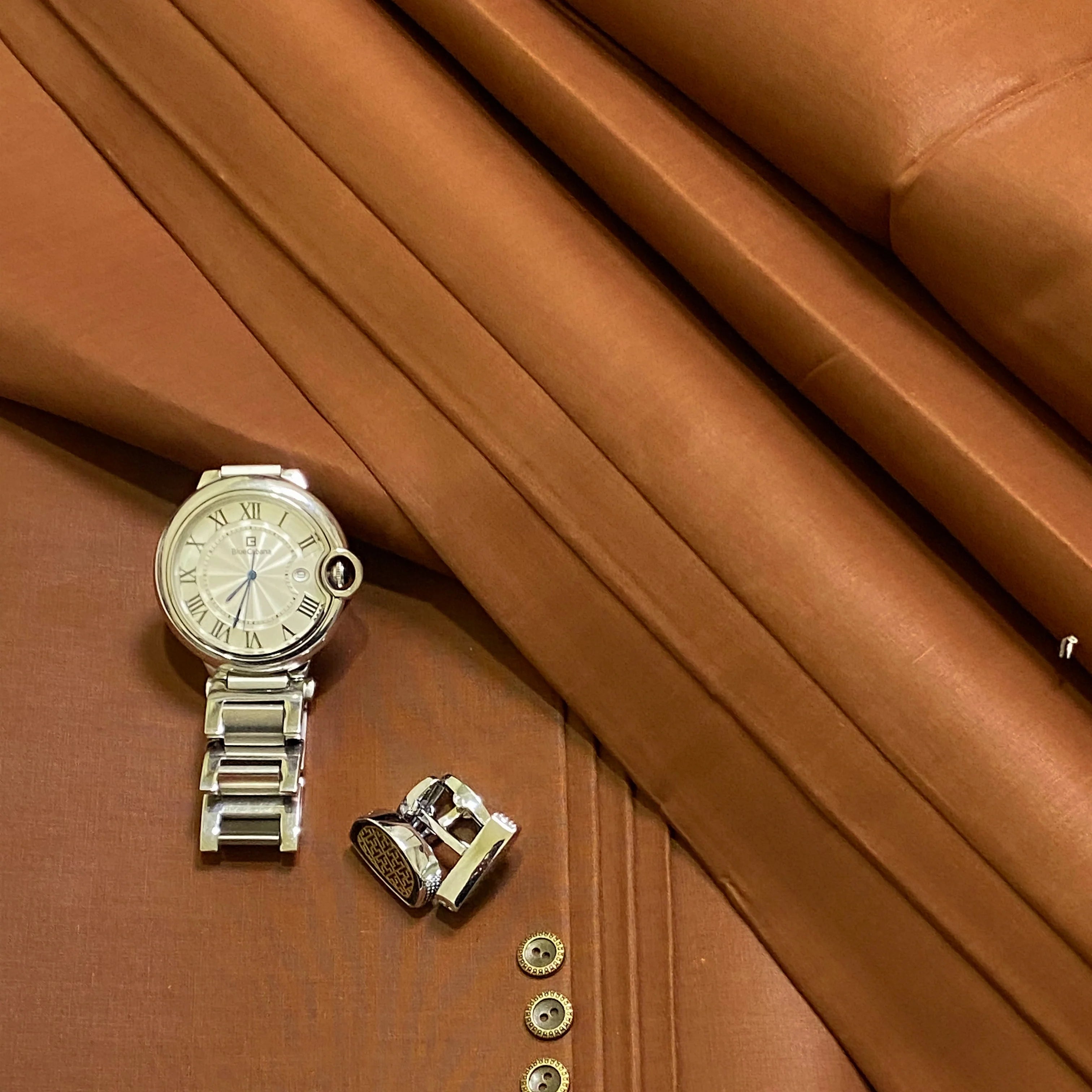 LIBAS -E-KHAS - C11 - UNSTICHED