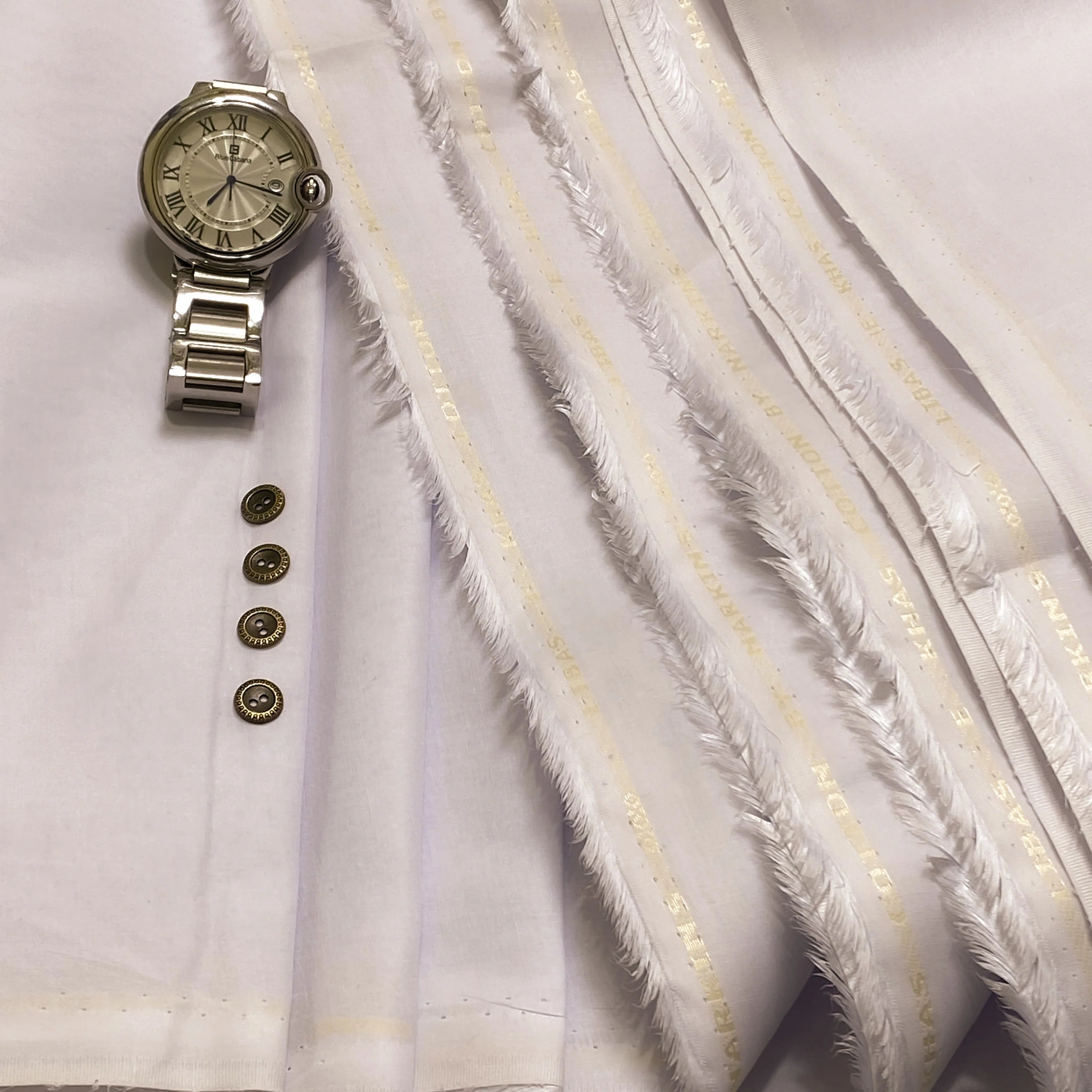 LIBAS -E-KHAS - C07 - UNSTICHED