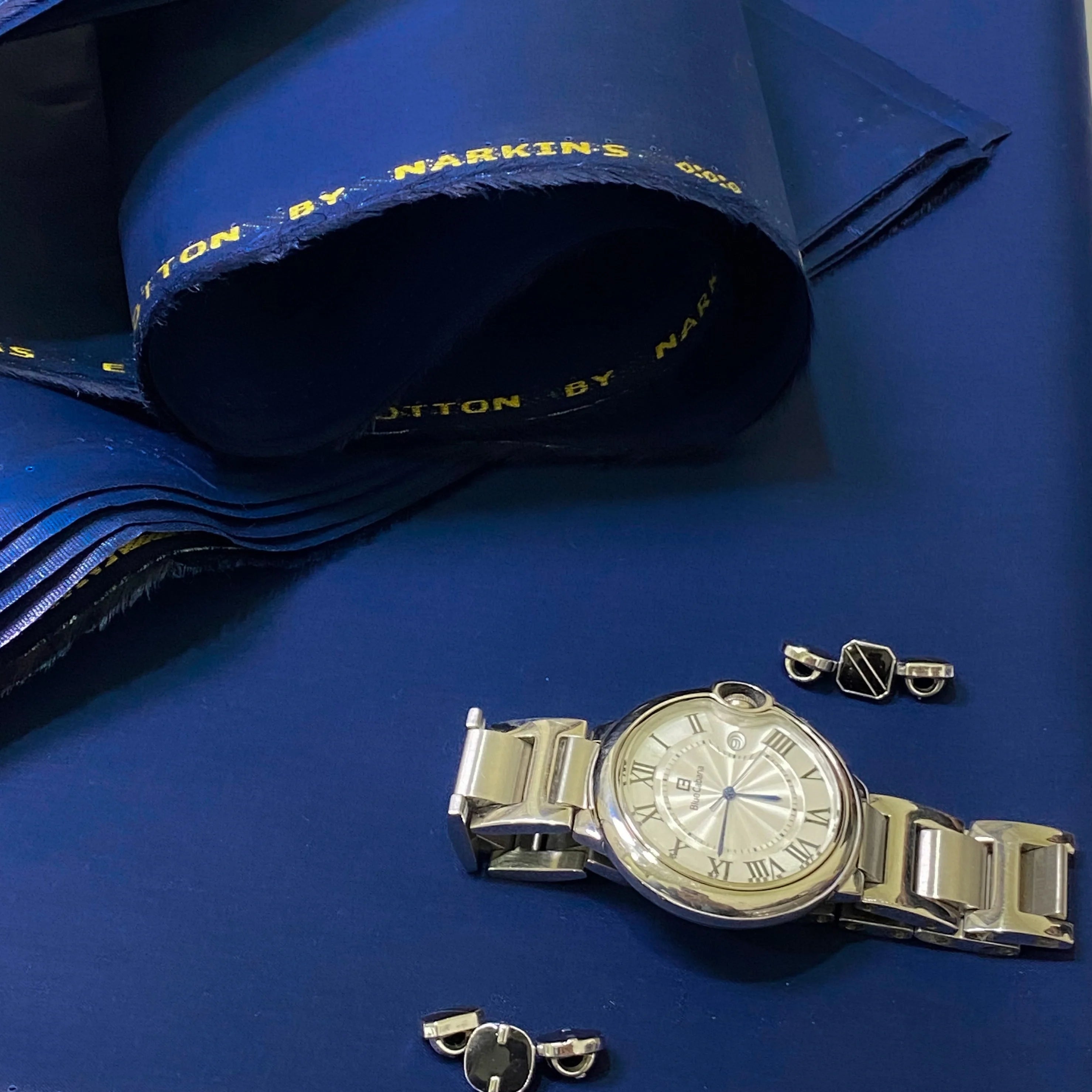 LIBAS -E-KHAS - C02 - UNSTICHED