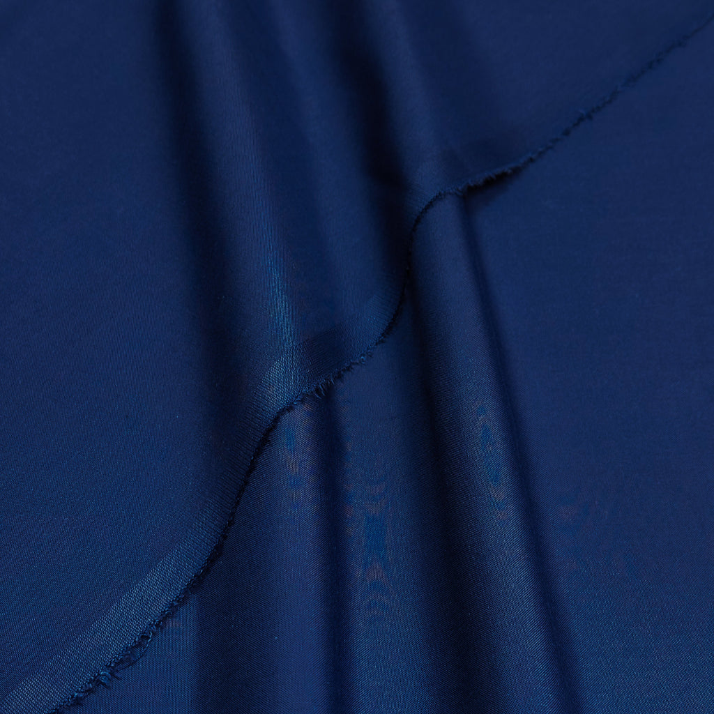 Aura Suiting - C01- UNSTICHED