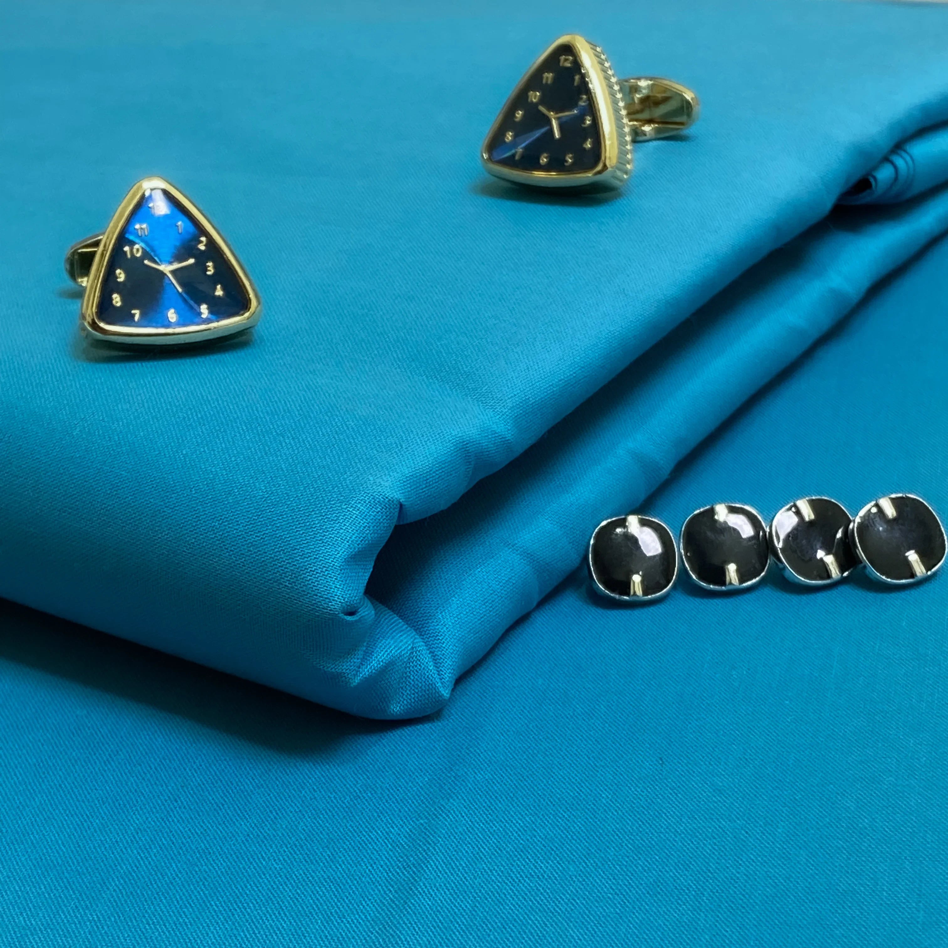 HIGH CLASS - C12 - UNSTICHED