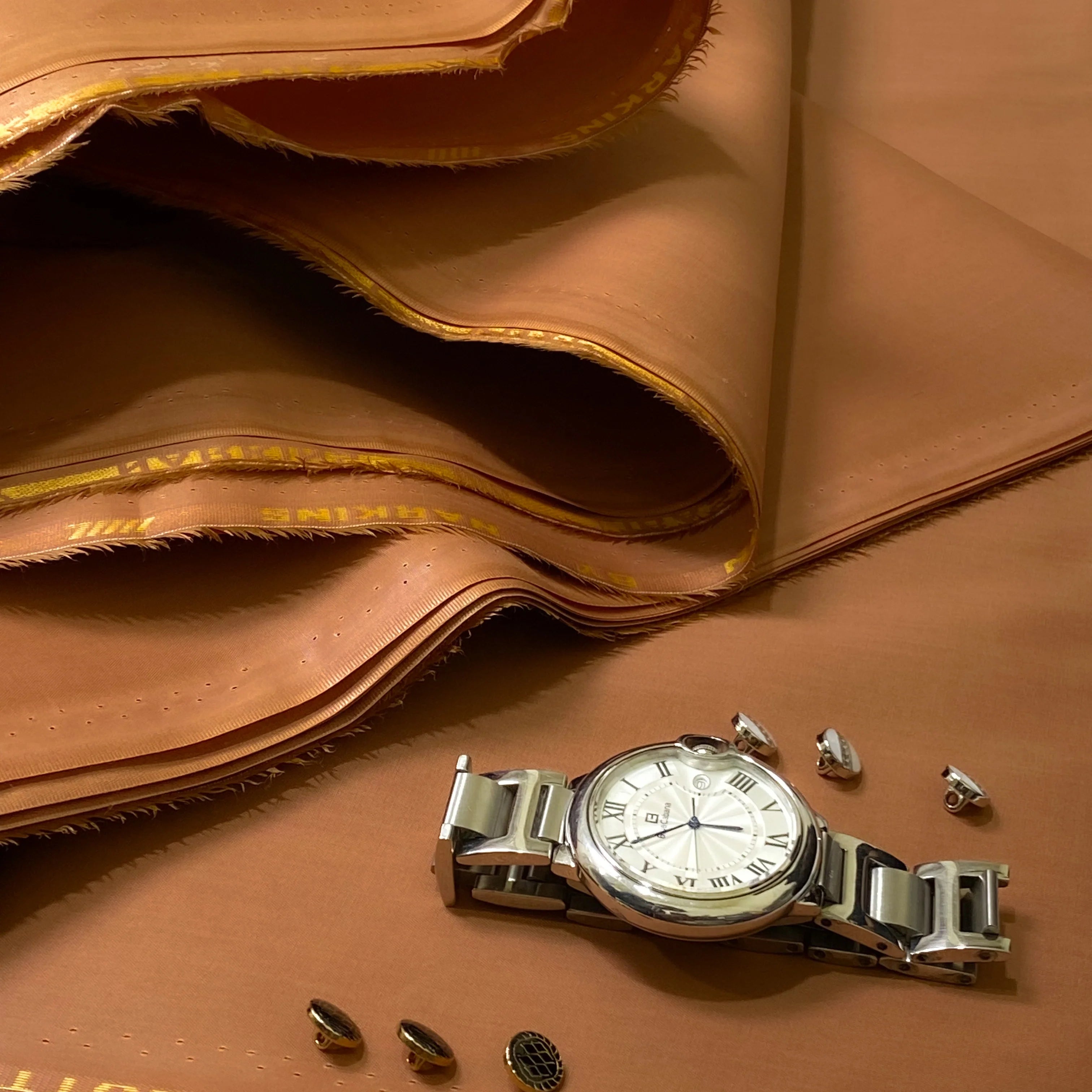 LIBAS -E-KHAS - C08 - UNSTICHED