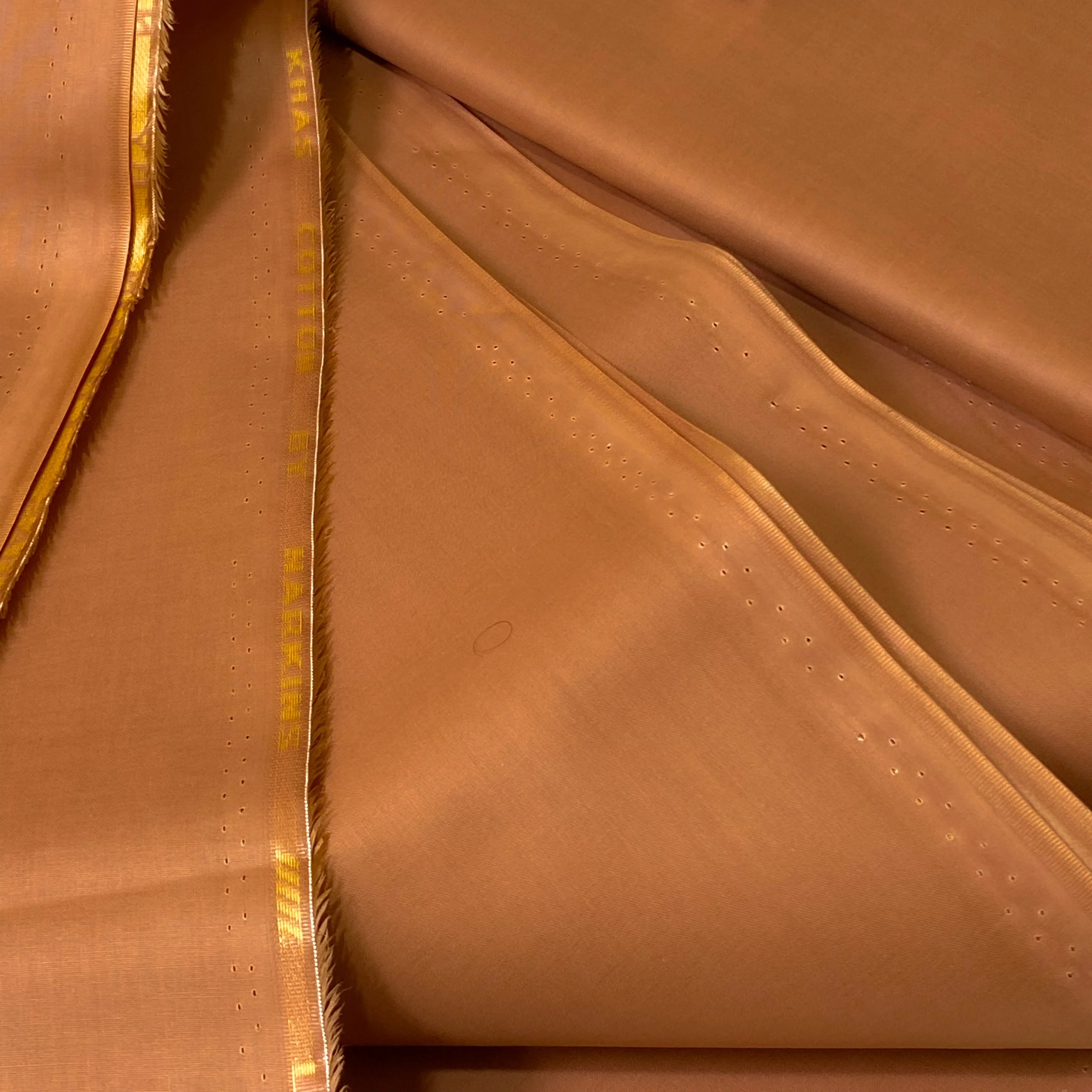 LIBAS -E-KHAS - C08 - UNSTICHED