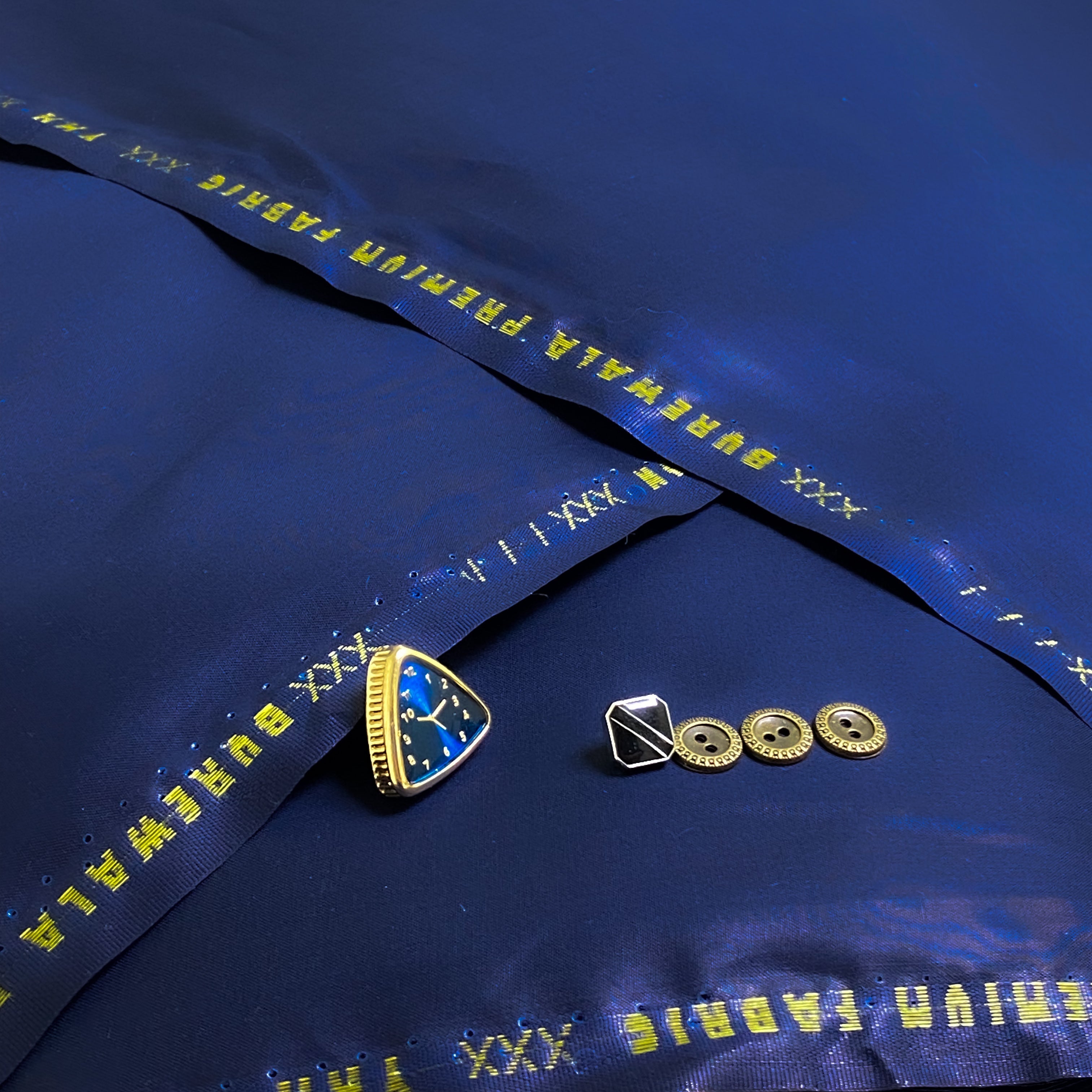 GUGU - C03 - UNSTICHED