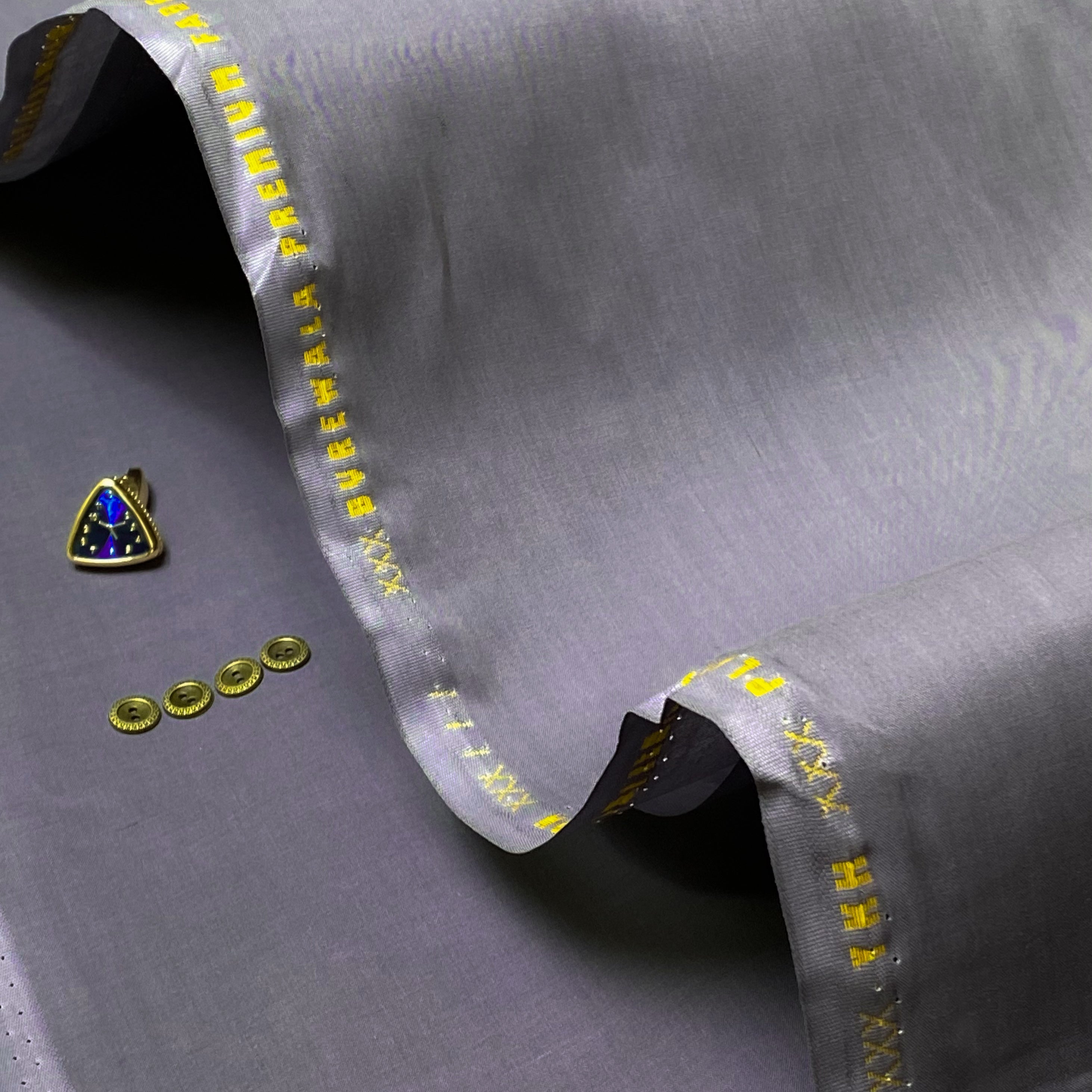 GUGU - C07 - UNSTICHED