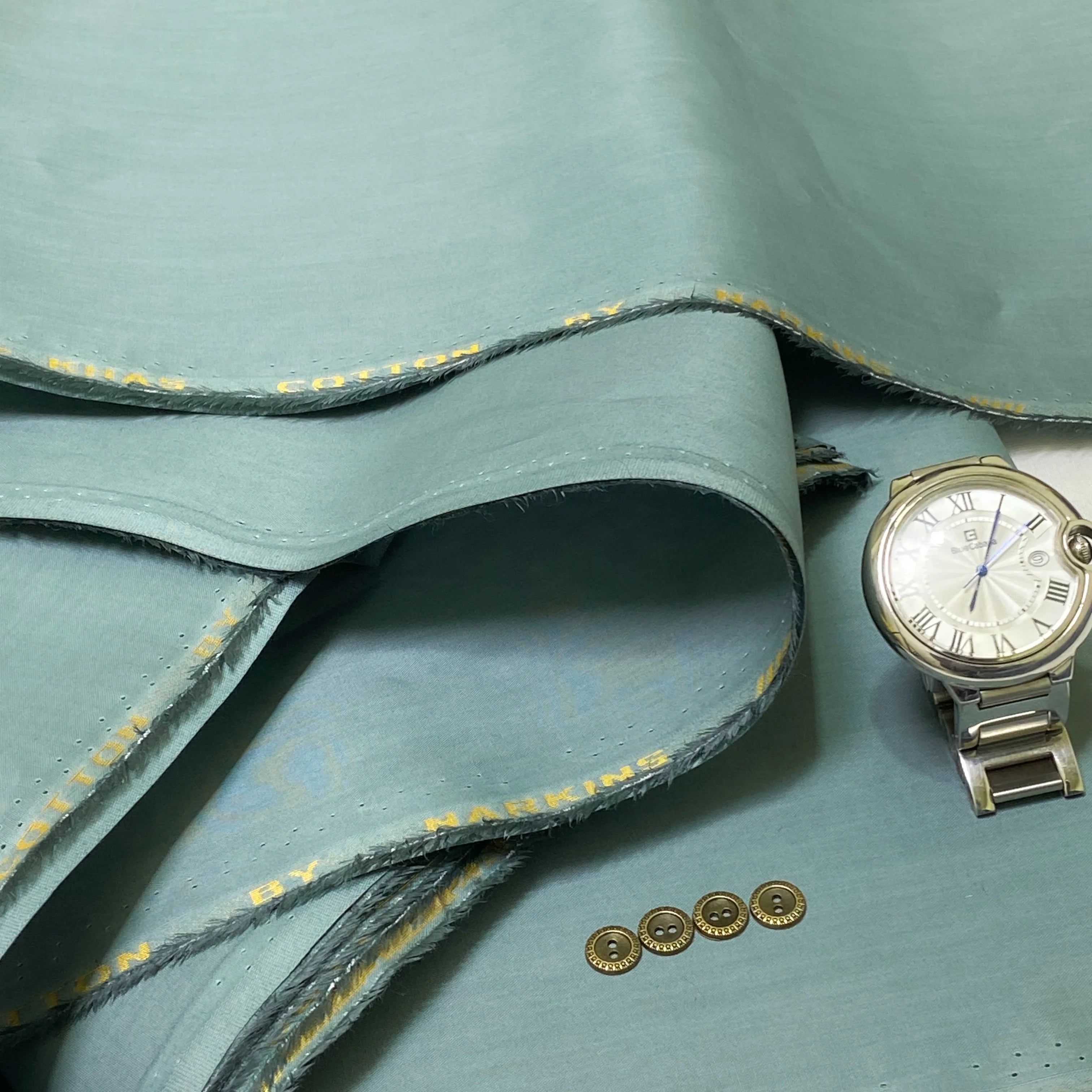 LIBAS -E-KHAS - C13 - UNSTICHED