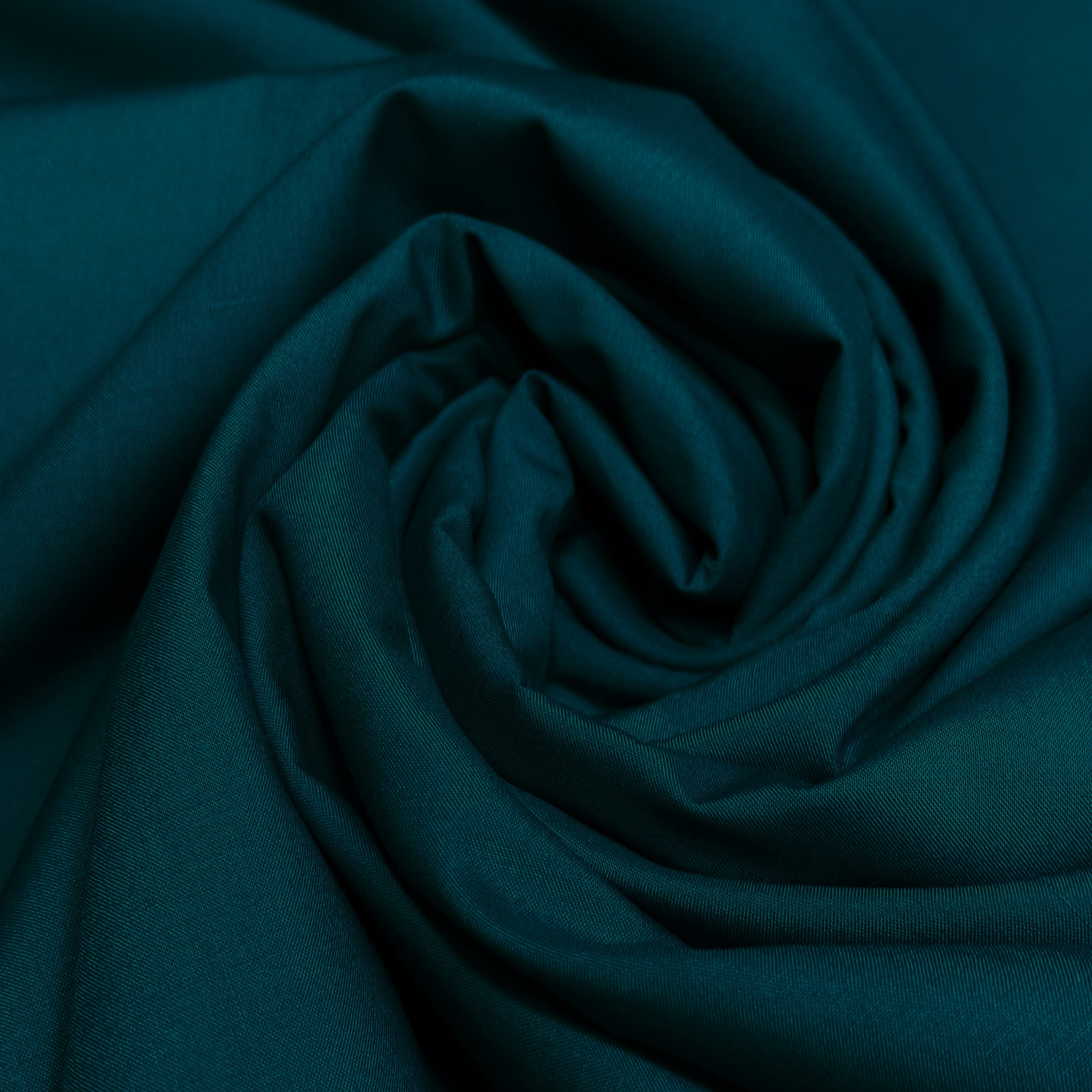 Aura Suiting - C04- UNSTICHED