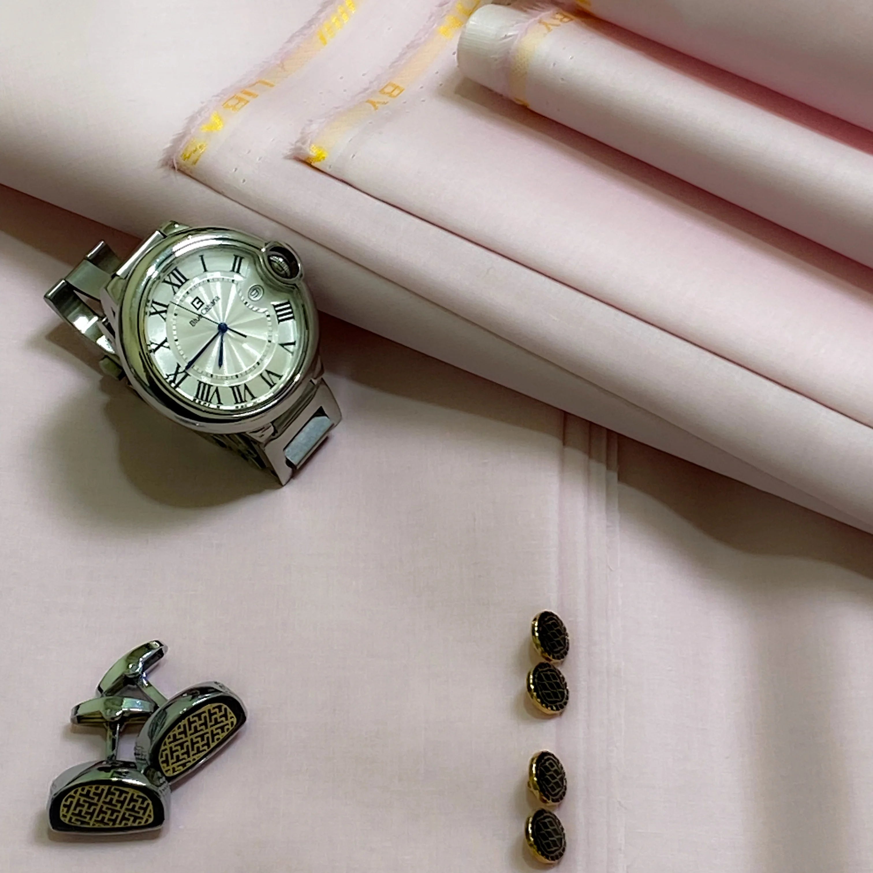 LIBAS -E-KHAS - C12 - UNSTICHED