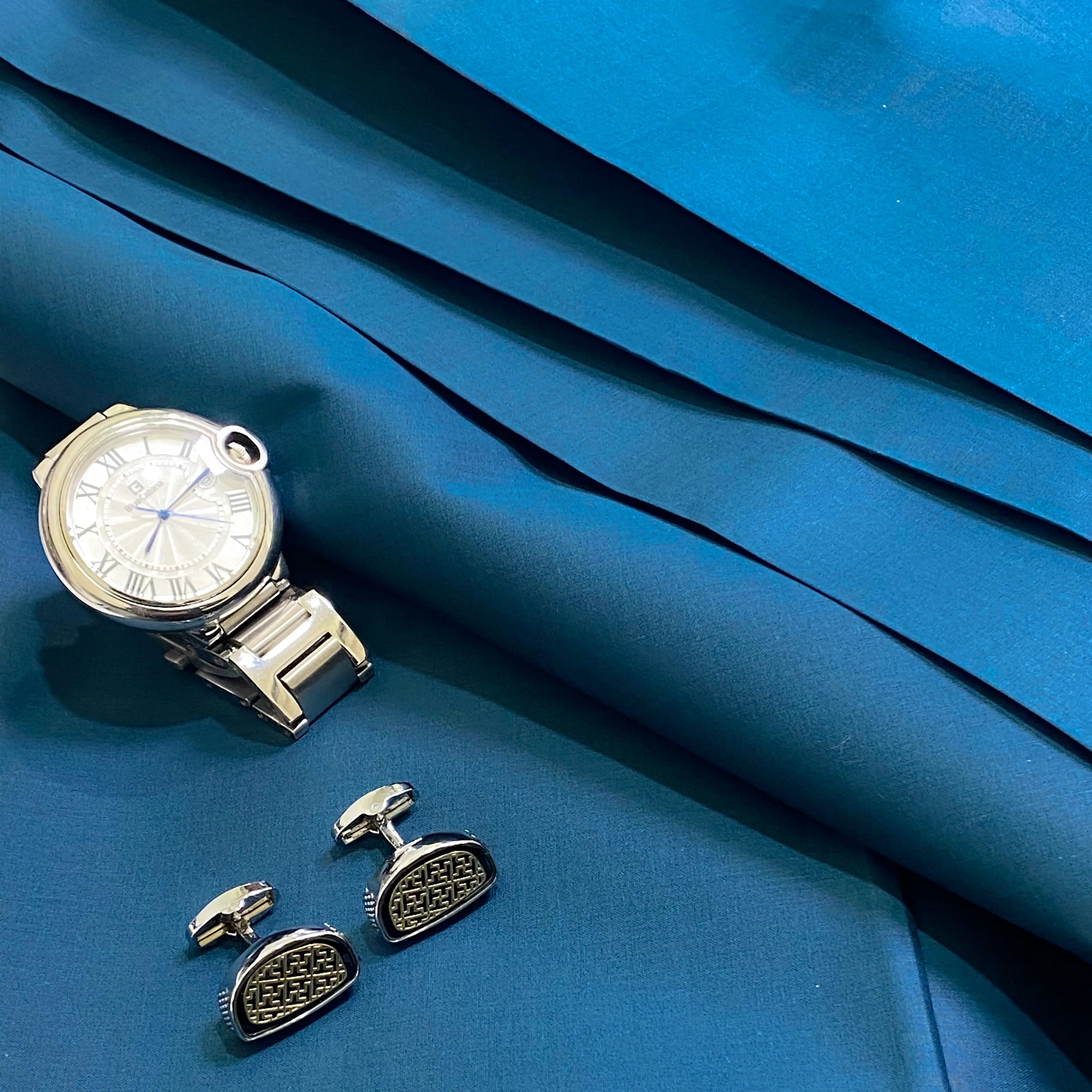 LIBAS -E-KHAS - C03 - UNSTICHED