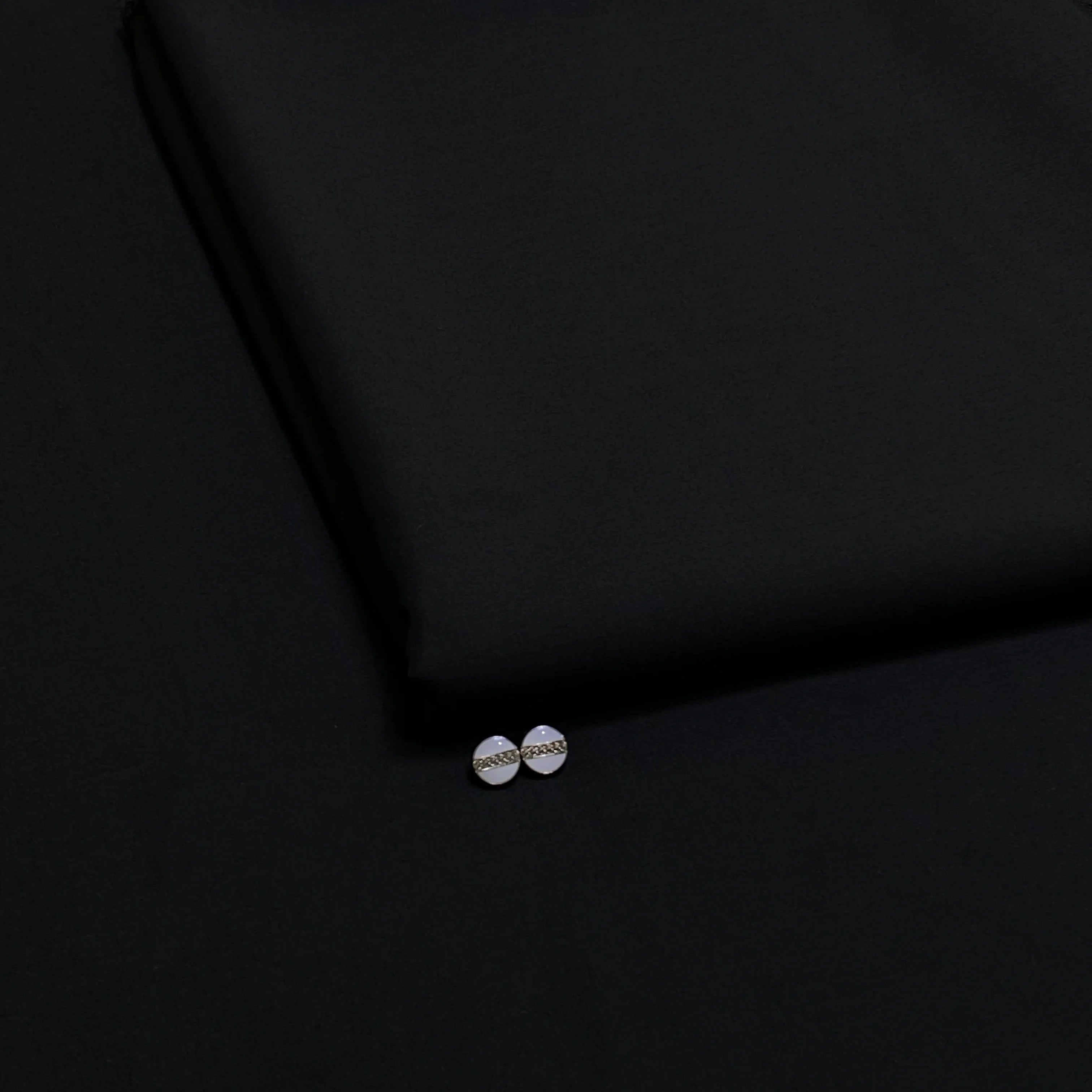 MILANO - C19 - UNSTICHED