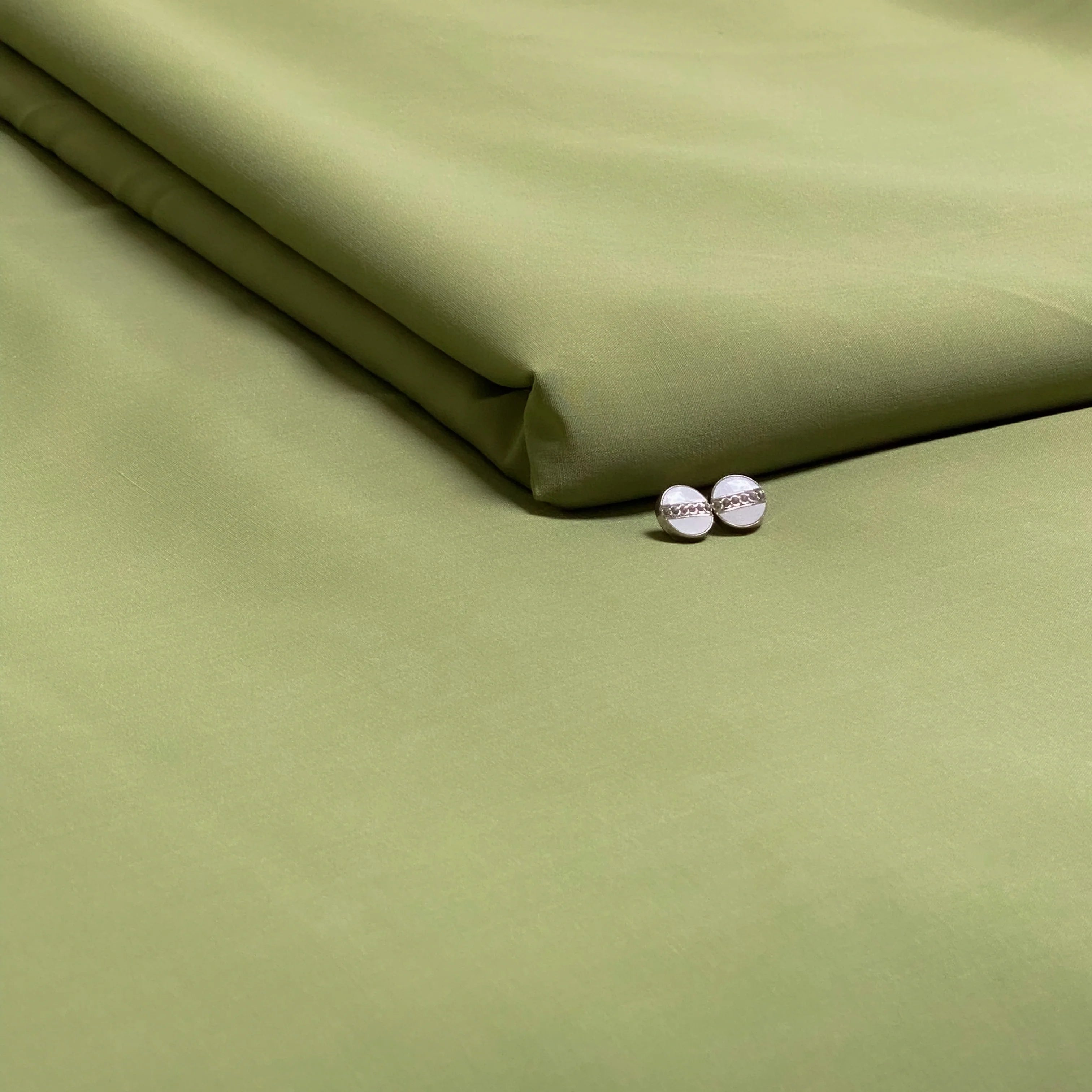 MILANO - C06 - UNSTICHED